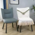 Housse de chaise matelassée luxueuse avec broderie en dentelle et fleurs pour déco - Housse de Chaise Dossier Carré / Pivoines en fleurs beige