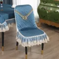 Fundas para sillas de comedor acolchadas azules con elegante bordado de encaje, funda de asiento. - Mantel 130x180 cm / Flor de peonía curvado azul