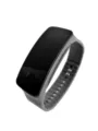 Reloj deportivo digital táctil LED negro con una correa de silicona flexible y duradera - Negro