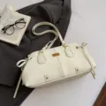 Retro cremeweiße Commuter Baguette Handtasche mit dekorativen Schleifen und Nähten - Einzelbag-Stil / Weiß