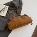Vintage braune Wildlederhandtasche für Damen, elegante Schultertasche mit Goldakzenten - Einzelbag-Stil / Braun