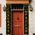 Pancartas festivas de graduación en negro y oro para decorar la puerta de entrada - Dístico de Graduación Negro