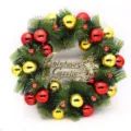 Festive 40cm Christmas wreath featuring red and gold baubles and a Greetings sign - 金红球 / 40CM