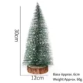 Mini 30 cm besneeuwde dennennaalden kerstboom tafelornament met rustieke houten voet - 30cm / Groen & Wit