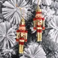 2er-Set süße bemalte Nussknacker-Soldaten-Ornamente für die Weihnachtsbaumdekoration - 2er-Set (12*4*2.5cm) / Rot-Gold