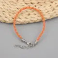 Detailansicht eines orangefarbenen geflochtenen Wachskordel-Armband mit Verschluss - 3.0MM,17+5CM / Orange