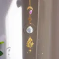 Λεπτομερής όψη του suncatcher με κρυστάλλινο πρίσμα, αμέθυστο και χρυσό μανιτάρι - Στυλ Μανιταριού (GD09) / 36-40cm