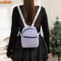 Mini mochila para mujer de seersucker con rayas azules y blancas de estilo moderno - Azul marino