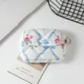 Mini bolsa acolchada con diseño floral de rosas vintage y anillo para los auriculares - 12*1.5*9cm / Rosa Azul