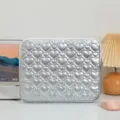 Funda para iPad Air de 11 pulgadas plateada acolchada con corazones, bolsa moda - Corazón de Plata
