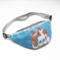 Riñonera de lentejuelas azules para niñas con diseño de unicornio arcoíris colorido - Unicorn on sky blue background