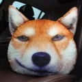 Cojín de peluche 3D Shiba Inu Doge divertido, almohada de perro realista para coche - Shiba Inu Travieso