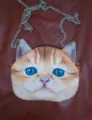 Realistische Umhängetasche mit Katzenkopf, blauen Augen und silberner Metallkette. - Orange Katze (猫6)