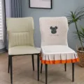 Housse de chaise de salle à manger matelassée style nordique avec volants et motif d'ours. - Vitalité juvénile beige
