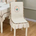 Housse de chaise de salle à manger matelassée une pièce avec motif floral brodé élégant. - Housse de Chaise Monobloc / Beige
