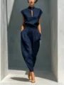 Vista dettagliata del top elegante blu navy con collo a listino e pantaloni a vita alta. - 1XL / Top And Bottom / Blu navy
