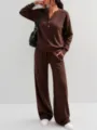 Dettaglio completo due pezzi marrone maglia maniche lunghe e pantaloni larghi - Marrone scuro