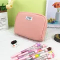 Grote roze canvas opbergtas voor pennen en make-up met diverse leuke bureauaccessoires erbij - Roze