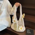 Elegante bolso tote de malla de punto crema con margaritas de ganchillo para la playa - Blanco Roto
