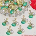 Detailed macro view of green shell and starfish pendants with pearls for DIY jewelry craft - 海星珍珠贝壳(G992) / Green
