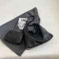Elegante conjunto de bolso de hombro hobo y neceser de cuero sintético negro mujer - Negro