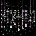 Set mit elf Kristall-Sonnenfängern mit verschiedenen Metallanhängern und Prismen - 10-Teiliges Set Modell A / Silber