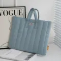 Gesteppte hellblaue Laptoptasche mit Tragegriffen und stoßfester Schutzschicht - 11 Zoll / Himmelblau