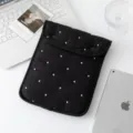 Funda acolchada negra para tableta con bordado de lunares blancos y botón - 11" / Negro