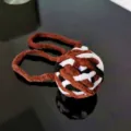 Pallina interattiva in lana fatta a mano per gatti con coda da 40 cm a strisce marroni - 5cm / N. 1 marrone, nero e bianco
