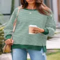 Grün-weißer Waffelstrick Langarm Pullover Detail mit lässigem Seitenschlitz-Saum. - S / Armeegrün