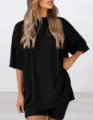 Detalle en primer plano del top casual negro acanalado y los pantalones cortos, suave. - XS / Conjuntos / Negro