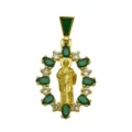 Ciondolo ovale religioso placcato oro decorato con zirconi verdi e pietre bianche. - DN260510-D (Solo ciondolo)