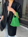 Modische handgefertigte hohle Baumwollseil Damen Handtasche fuer den Sommerstrand - Grün