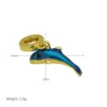 Dettaglio del ciondolo a forma di delfino blu smaltato, placcato oro 18k, 19mm. - Ciondolo Solo (Senza Catena) (DN260518-C)