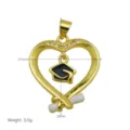 Vergoldeter Kupfer Herz Doktorhut Anhänger mit Zirkonia, Größe 21x28mm, Gewicht 3,0g. - Abschlusszeugnis Element Herz Stil (DN260434-N) / Nur Anhänger