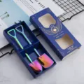 Set de regalo de cucharas de pala de acero inoxidable, creativas cucharas arcoíris caja. - Juego de 2 cucharas pala puntiaguda y cuadrada en caja azul - Multicolor