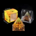 Natürlicher Kristall Kies Orgon Pyramide Harz Energie Stein Dekoration Ornament Kasten. - K5 Tigerauge + Peridot Kristallbaum Stil / Einzelstück