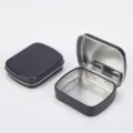 petite boite de rangement en metal noir mat pour cosmetiques pilulier bonbons 1pc - Couvercle Charnière / 60x47x15mm / Noir mat