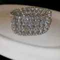 Glänzendes breites Strassarmband Kristall Manschette Luxus Silber Modeschmuck Detail - Rechteck / Silber