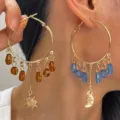 Boheemse asymmetrische zon en maan oorbellen met kleurrijke kraal kwastjes voor dames. - Asymmetrische Zon Maan Waterdruppel Stijl / Goud (4099)