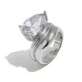Elegante anello minimalista in acciaio inossidabile argento con grande zircone a pera - R5607 Argento