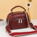 Retro weiche Leder Umhängetasche Damen Mehrschichtige lässige Handtasche mit breitem Gurt - Rot
