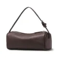 Bolso de hombro cilíndrico marrón para mujer, elegante bolso de almohada de cuero con cremallera. - Café