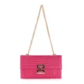 Pink woven straw shoulder bag detail, featuring elegant gold chain strap and chic metal twist-lock clasp. - Rose Red