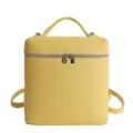 Zaino a scatola in pelle gialla, piccolo zainetto elegante e borsa a mano casual da donna. - Giallo