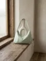 Bolso de hombro de nailon verde, bolso de axila informal, bolso de mano minimalista y versátil. - Verde claro