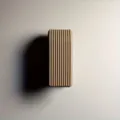 Detail van zwaartekracht handdoekhaak zonder boren voor badkamer, stijlvolle wandhouder. - Bruin