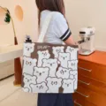 Süße Cartoon-Canvas-Umhängetasche, große Freizeittasche für Studenten den täglichen Weg. - Niedlicher Bär Khaki / Kein Reißverschluss Keine Innentasche