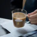 Creatieve glazen koffiemok met wolk en bliksem patroon, perfect voor melk en sap drankjes. - 280ml / Bliksem glazen beker