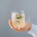 Heldere hittebestendige glazen koffiekop met handvat en schattig vismotief voor thuis. - Klein 350ml / Kleine Vis
